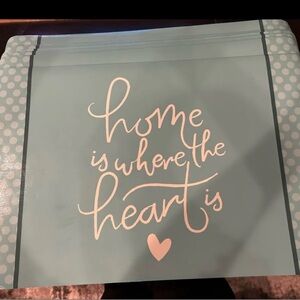 6 Decorative table placemats with Heart Quote